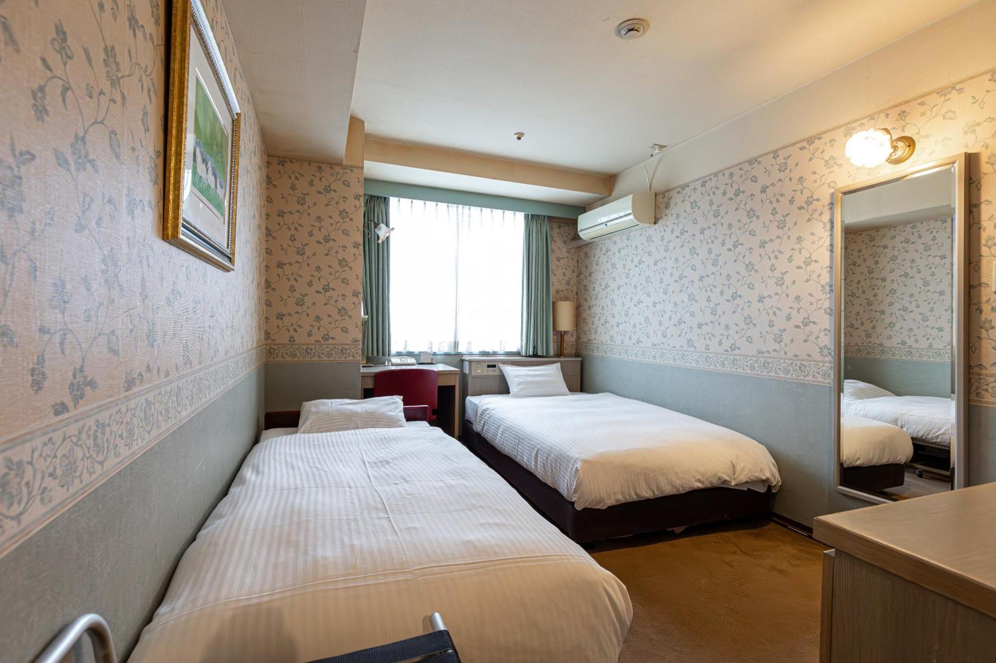 New Sunpia Tsuruga Hotel Exterior photo